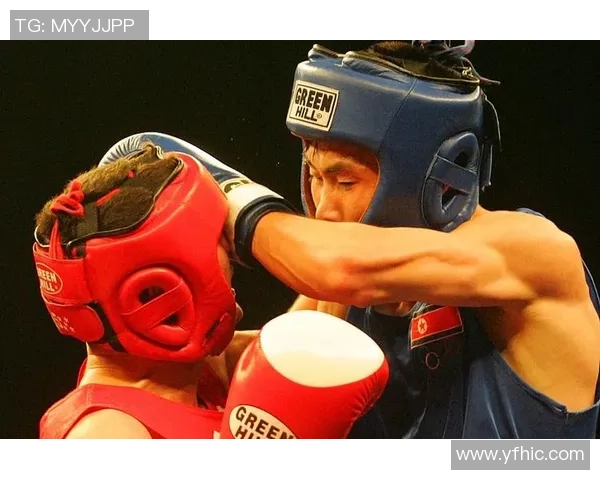 从绿茵场到拳击台 足球明星跨界挑战拳击运动的故事 从绿茵场到拳击台 足球明星跨界挑战拳击运动的故事