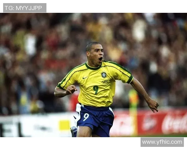 全球足球巨星排名解析：各国顶级球员实力对比与未来趋势