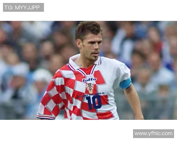 《82世界杯传奇球星回顾与精彩瞬间解析》 《82世界杯传奇球星回顾与精彩瞬间解析》